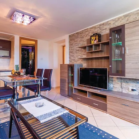 Lejlighed 1 Bedroom Front In *