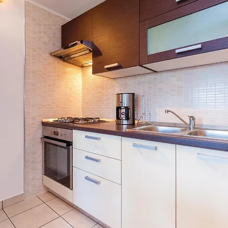 1 Bedroom Gorgeous In *