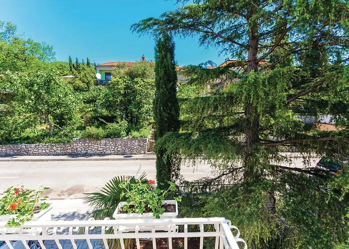 דירה 1 Bedroom Cozy In